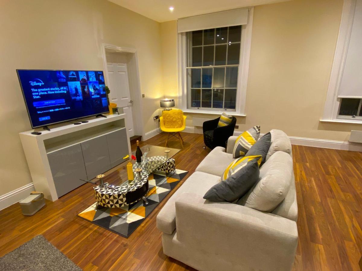 Deluxe High Street Apartment Canterbury Zewnętrze zdjęcie
